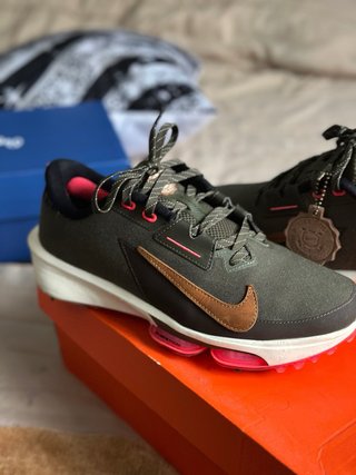 Nike Air Zoom Infinity Tour 2
