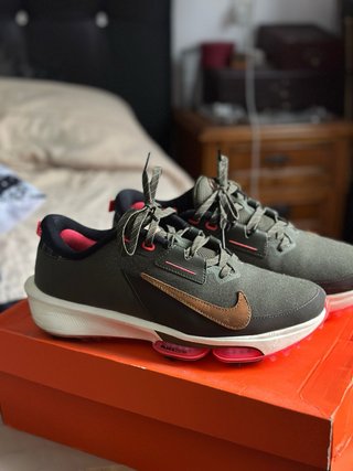 Nike Air Zoom Infinity Tour 2