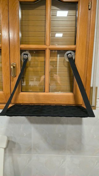 HAMACA GATO VENTANA