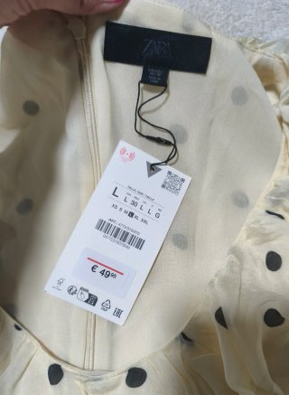 Vestido midi lunares volantes ZARA Talla L