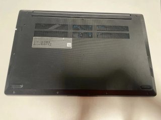 Laptop Lenovo V15