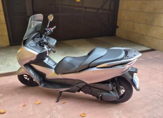 Honda NSS 300 Forza