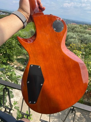 Guitarra Elétrica ESP LTD EC-1000 Sunburst