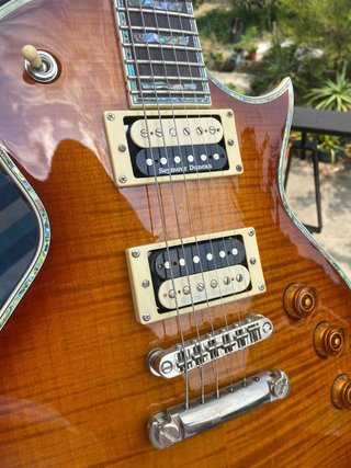 Guitarra Elétrica ESP LTD EC-1000 Sunburst