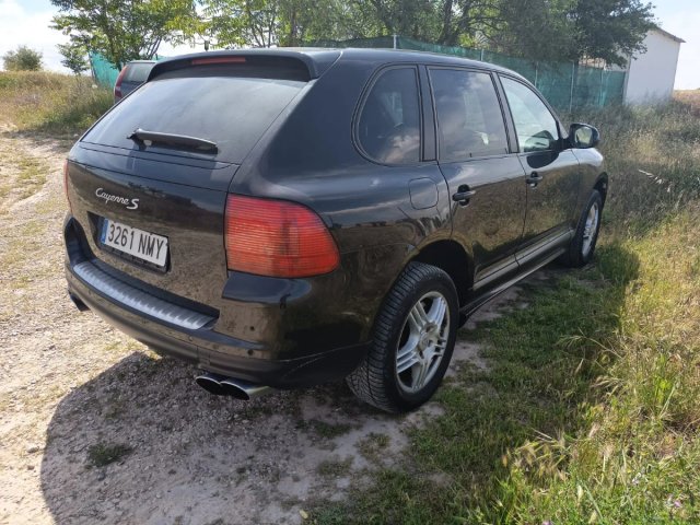 Porsche Cayenne S 2005