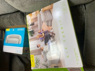 Sofá rinconera hinchable INTEX