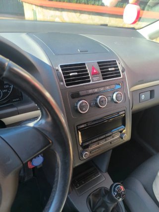 Volkswagen Touran 2014