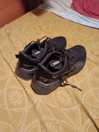 Zapatillas Puma Negras