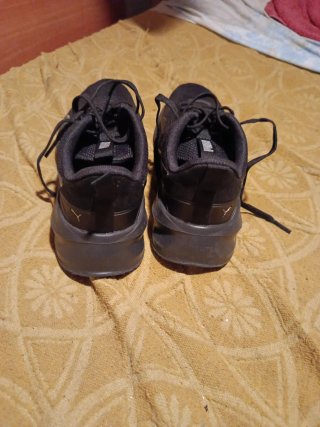 Zapatillas Puma Negras