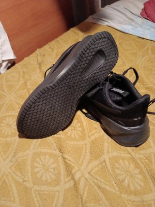Zapatillas Puma Negras