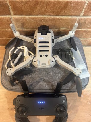 Dron DJI Mavic Mini + Mando