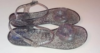 Sandalias Jelly Flor Gris y Plateado
