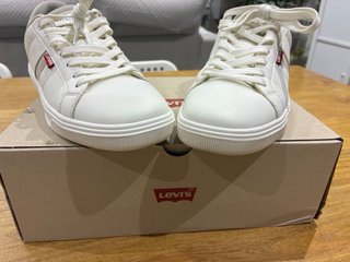 Zapatillas deportivas Levi’s