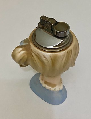 Mechero antiguo figura porcelana mujer rubia