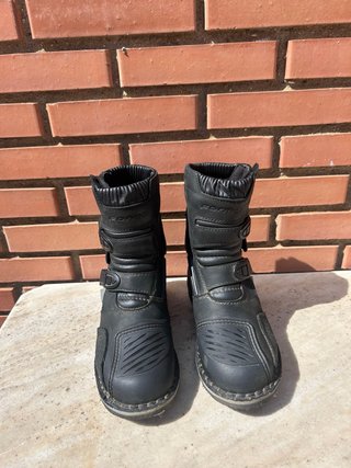 Botas Forma Terra Evo Low Negras