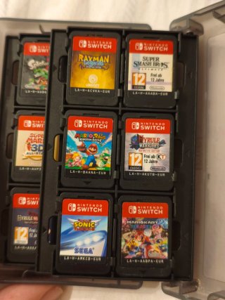 Nintendo Switch + Juegos y Accesorios