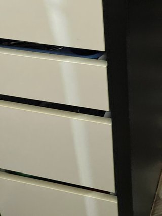 Mueble IKEA 8 puertas blancas