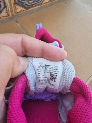 Zapatillas Nike niña Talla 25 Velcro