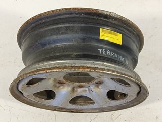 LLANTA NISSAN TERRANO II (R20) 6J15H2D