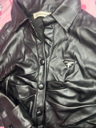 Blusa manga larga negra