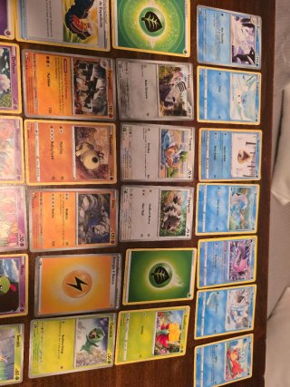 Cartas Pokémon Variadas