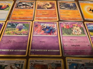 Cartas Pokémon Variadas