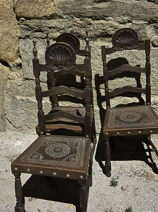 Conjunto 3 sillas Vintage, talkadas en madera