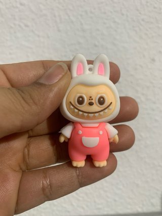 Labubu Huevo Sorpresa