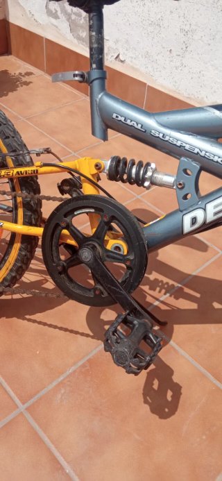 Bicicleta de montaña Demon Dual Suspension