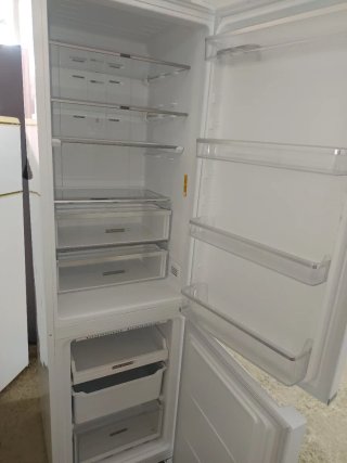 Frigorífico Whirlpool blanco