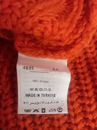 Jersey lana cuello alto naranja