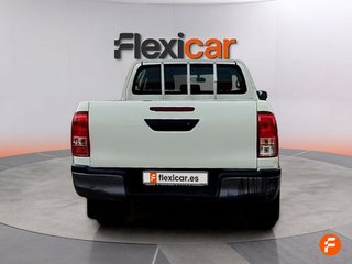Toyota Hilux 2.5 D-4D Cabina Doble GX