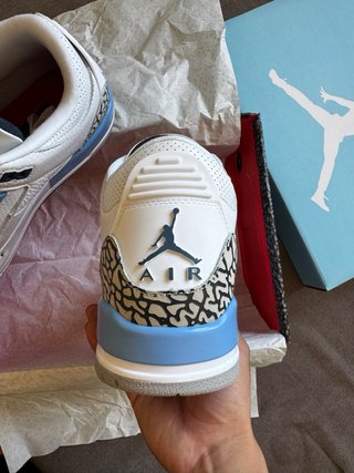 Jordan Retro 3 Bianco e Blu