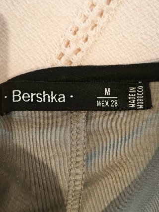 Top lencero con encaje