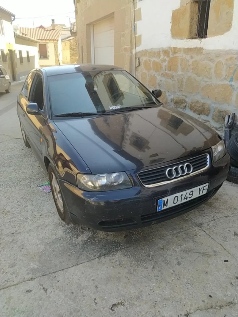 Audi A3 2004 - foto 1