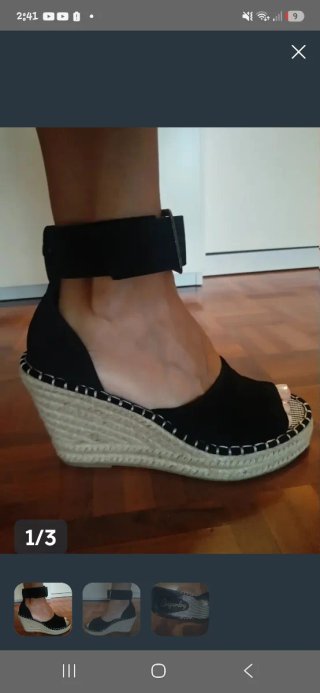 Sandalias cuña Superdry negras y beige