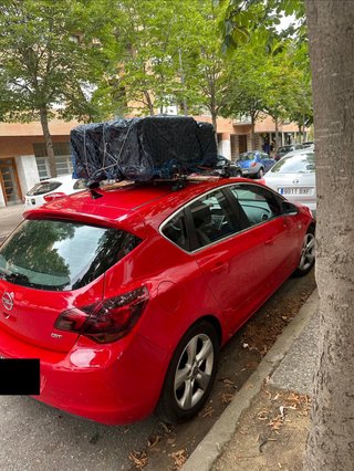 Opel Astra 2012