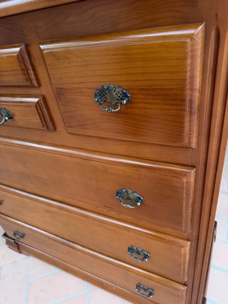 Cómoda de madera