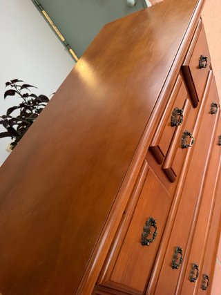 Cómoda de madera