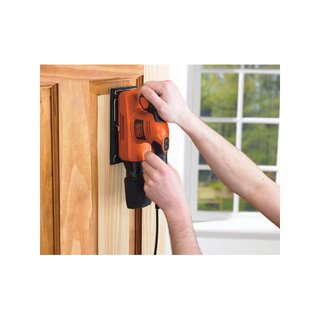 BLACK+DECKER Lijadora Orbital 240W KA320EKA-QS