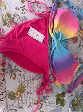 Bikini Talla L Arcoíris y Rosa