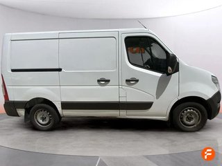 Nissan NV400 136CV