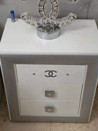 Cabecero y 2 mesitas blanco lacado