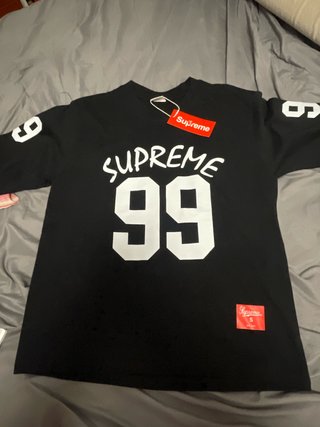 Camiseta Supreme Negra Talla S