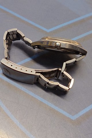 Orologio al quarzo vintage Pulsar Y563-8449