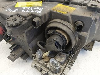 FARO IZQUIERDO BMW SERIE 3 BERLINA (E46) M57N306D