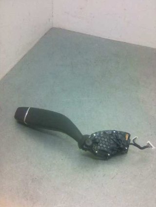 Mercedes-benz 408285 mando multifunción cla 203324