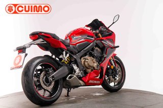 HONDA CBR 650 R