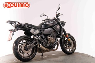 YAMAHA XSR 700