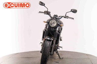 YAMAHA XSR 700